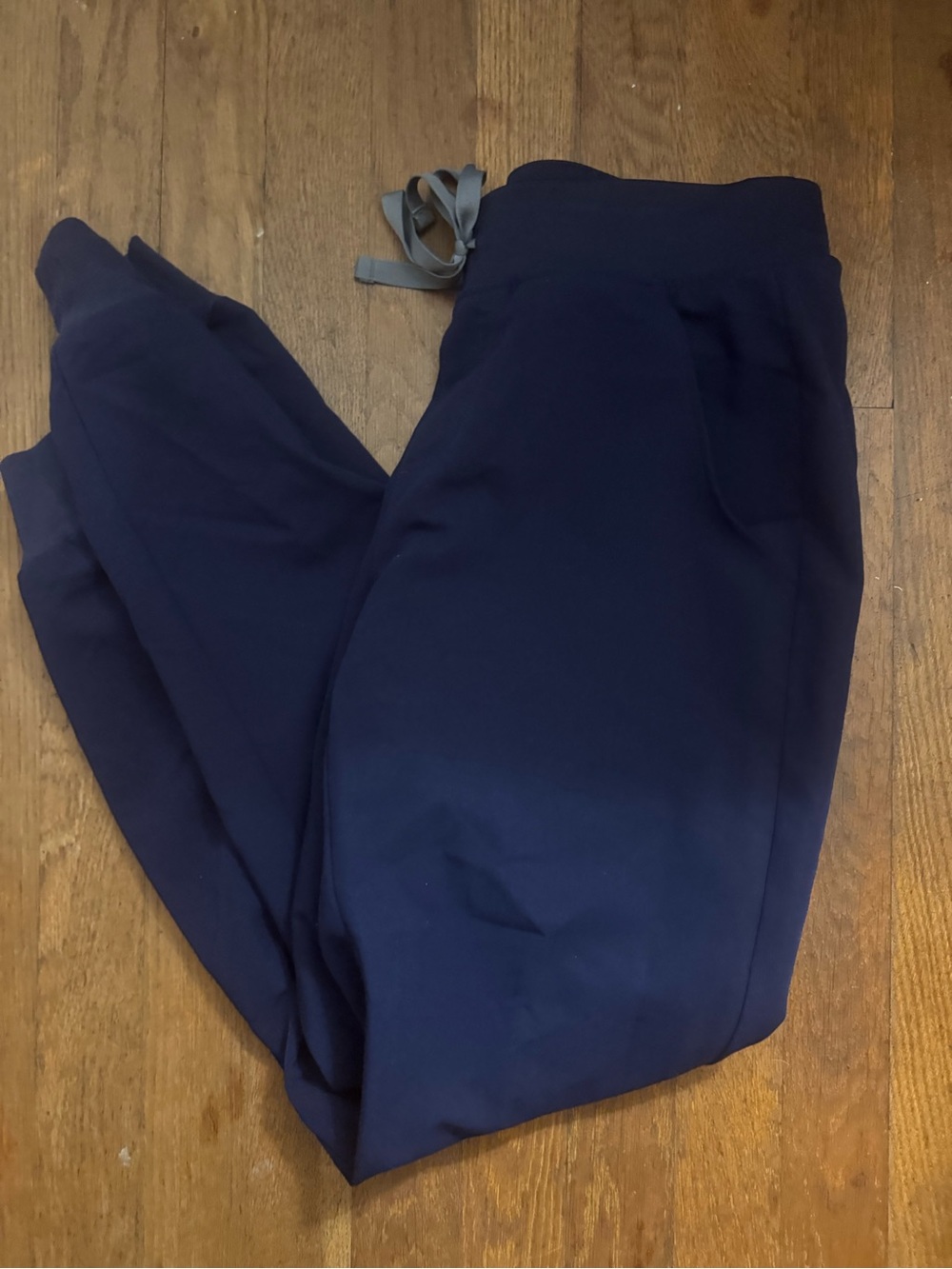 FIGS Navy Zamora Jogger Scrub Pant size small NWOT